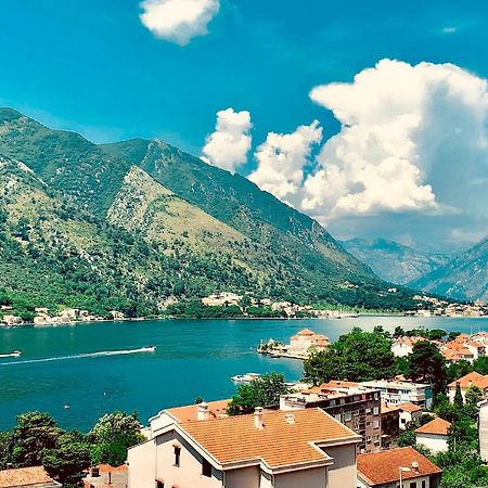 Dream Bay View Loki Apartment Kotor Bagian luar foto